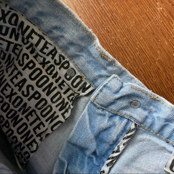 One x One Teaspoon Destroyed Awesome Baggie Denim size 24 - Picture 7 of 11